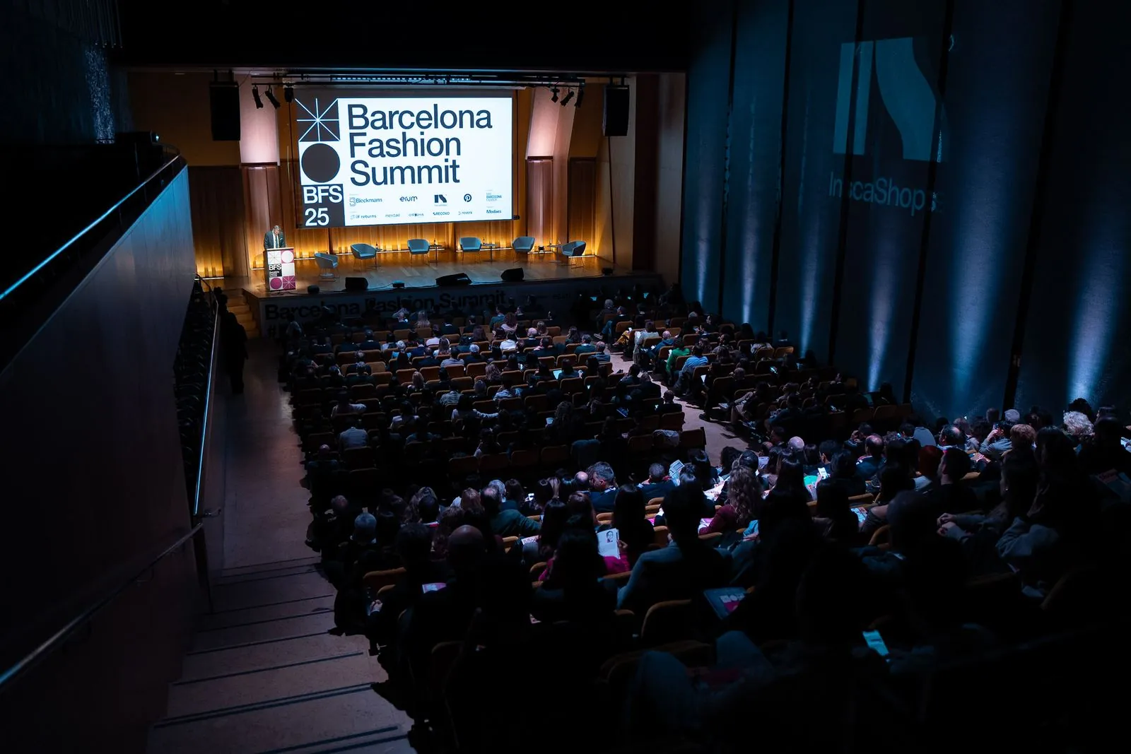 Auditorio lleno en el Barcelona Fashion Summit